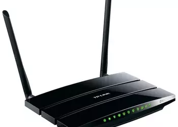 В два диапазона: роутер TP-LINK N600, работающий в частотах на 2.4 и 5 ГГц