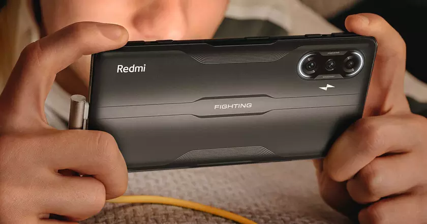 Xiaomi тизерит новую версию Redmi K40 Gaming Edition с чипом Snapdragon 870 на борту