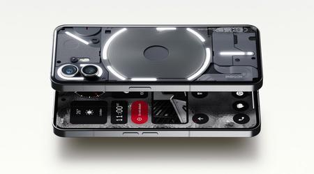 Nothing Phone (2) - Snapdragon 8+ Gen 1, 120 Hz-skjerm, to 50 MP-kameraer og bakgrunnsbelyst deksel til en pris fra 599 USD.