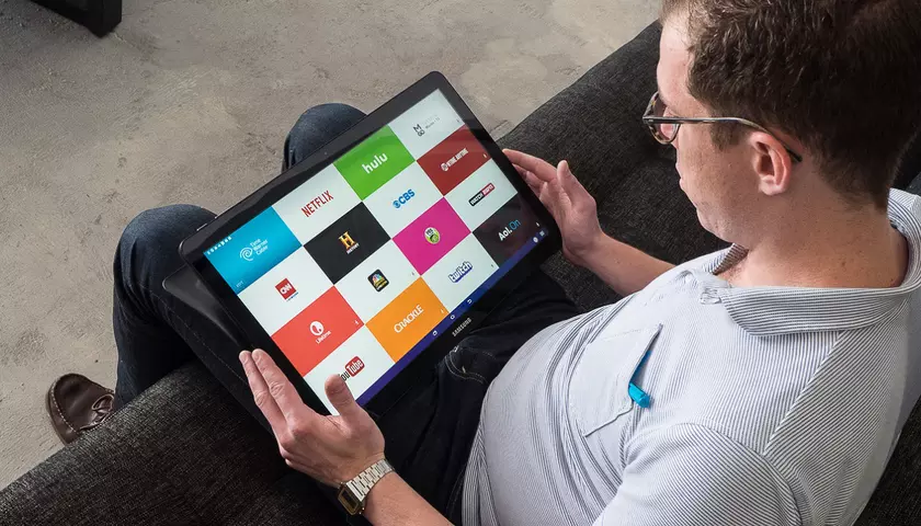 Раскрыта первая информация о 17-дюймовом гаджете Samsung Galaxy View 2