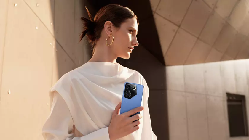 Tecno Camon 20 Premier – Dimensity 8050, 120-Гц дисплей и первая в мире ультраширокоугольная 108-МП камера