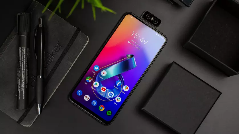 В сети появились характеристики флагмана ASUS ZenFone 7: процессор Snapdragon 865 и 16 ГБ оперативной памяти