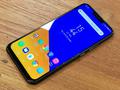 Asus ZenFone 5Z станет первым смартфоном компании, который получит Android Pie