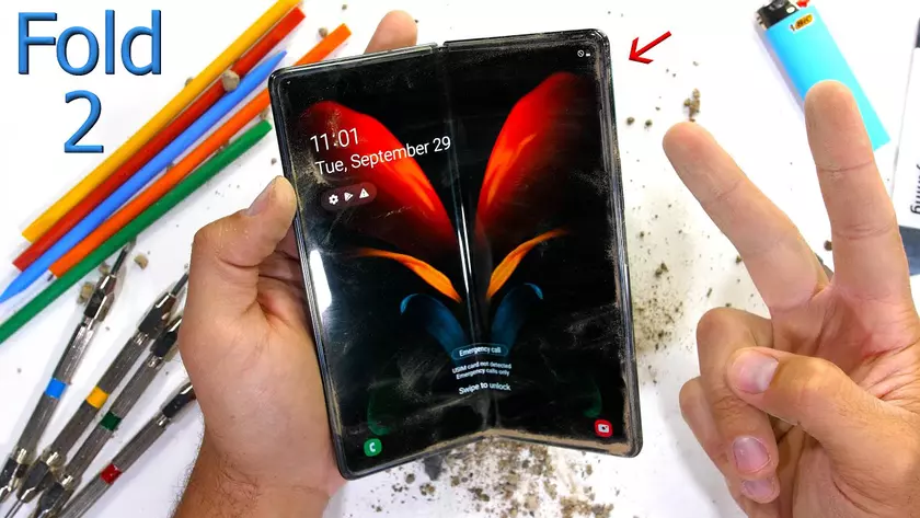 Работа над ошибками: складной Samsung Galaxy Z Fold 2 проверили на прочность