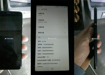 Full-screen smartphone Meizu M6S lit up in China