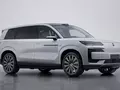 Denza N9 Flash Charge Edition: 912 л.с. и «крабовая походка» для китайской роскоши