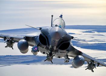 Франция покупает 42 истребителя Dassault Rafale