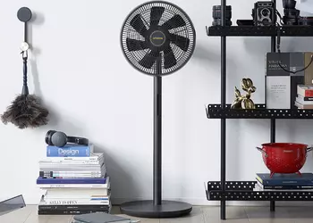 Xiaomi показала Smartmi DC Inverter Floor Fan 3: умный вентилятор с датчиком температуры, влажности и автономностью до 20 часов