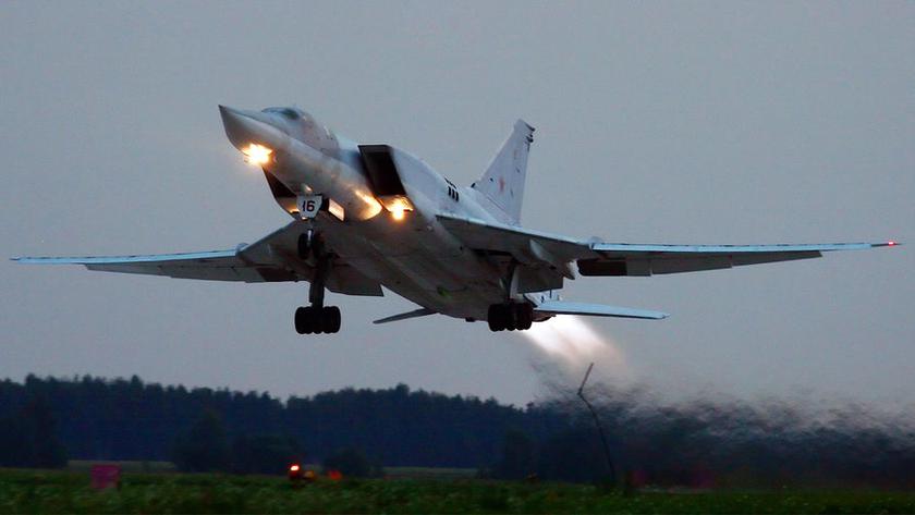Украина официально подтвердила участие в новой атаке на аэродром в россии, где находятся стратегические бомбардировщики-ракетоносцы Ту-22М3