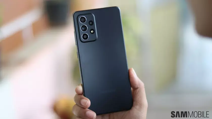 Samsung останавливает обновление для Galaxy A52 4G: Что это означает для пользователей?