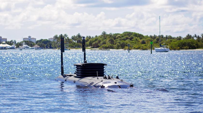 ВМС США приняли на вооружение мини-субмарину специального назначения Dry Combat Submersible