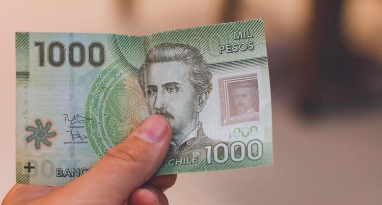 Un Chilien a reçu par erreur 337 salaires mensuels, a disparu et a pris sa retraite à distance