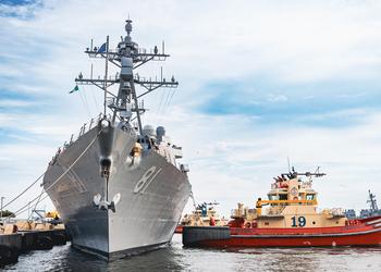 ВМС США эвакуировали из Флориды военные корабли из-за урагана 3-й категории «Идалия»