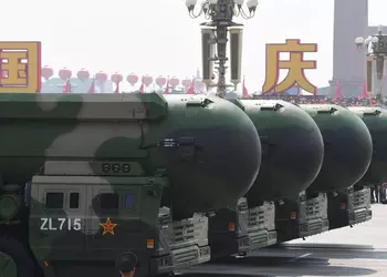 Китай запустил межконтинентальную баллистическую ракету в Тихий океан впервые за десятилетие 