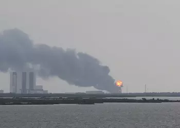 Facebook потерял спутник из-за взрыва ракеты SpaceX