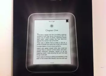 Утечка: ридеру NOOK Simple Touch с подсветкой экрана быть!