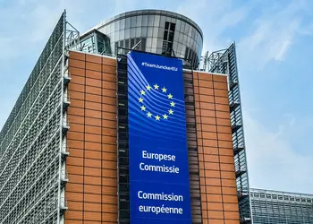 EU fines 15 carmakers €458 million for cartelisation