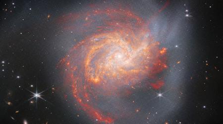 James Webb ha scattato una foto della galassia NGC 3256, nata 500 milioni di anni fa dalla collisione di altre due galassie