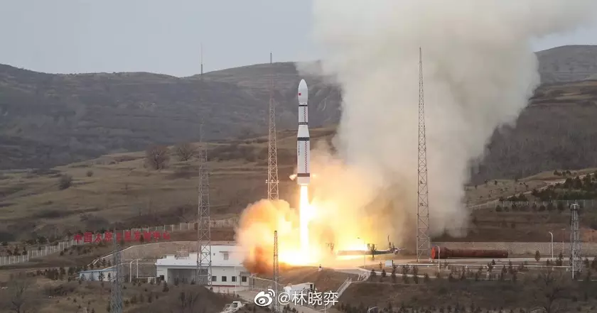 Китайская ракета Long March 6A развалилась в космосе, и теперь её обломки угрожают спутникам Starlink