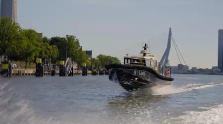 The Port of Rotterdam has launched an electric hydrofoil vessel
