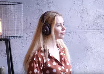 Видеообзор Bluetooth-наушников Panasonic RP-HTX80B