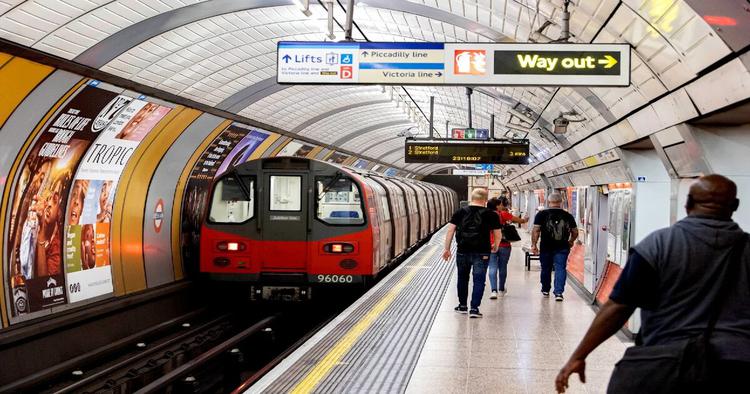Londoner U-Bahn nutzt künstliche Intelligenz zur ...