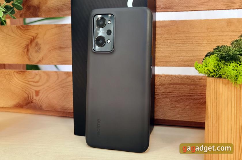 realme GT Neo 2 Review: 40 Minutes of Charging for 2 Days-6