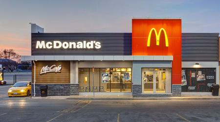 McDonald's ha colocado vallas publicitarias en los Países Bajos con el sabor de las patatas fritas
