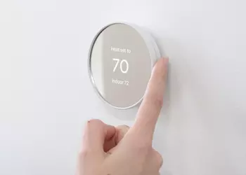 Google прекращает выпуск термостатов Nest для Европы из-за сложности систем отопления