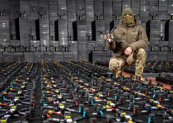Великобритания поставит Украине 100 тысяч дронов: увеличат производство в десять раз