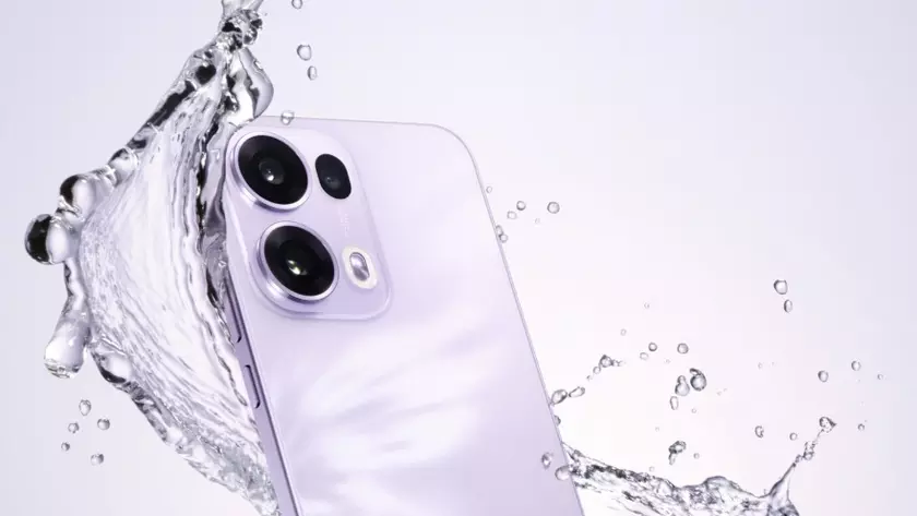 Инсайдеры рассекретили: Компактные Oppo с плоским экраном в серии Reno15