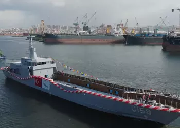 Турция спустила на воду свой первый танкодесантный корабль типа YLCT