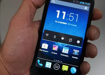 Обзор бюджетного смартфона Fly IQ4404 Spark