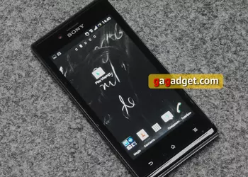 Беглый обзор Android-смартфона Sony XPERIA J