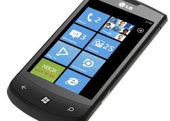 LG Optimus 7: смартфон на Windows Phone 7