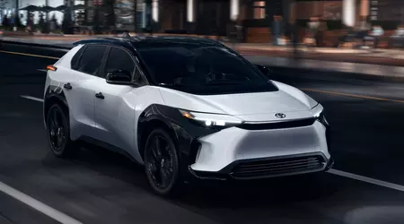 Електричний Toyota bZ4X 2025 подешевшав на $6 000 і отримав нову версію Nightshade Edition