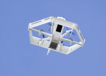 Amazon uruchamia usługę dostaw dronem w dwóch stanach USA