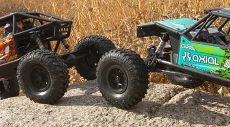 Meilleur examen des chenilles axiales sur chenilles 