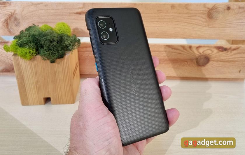 Asus Zenfone 8 Фото