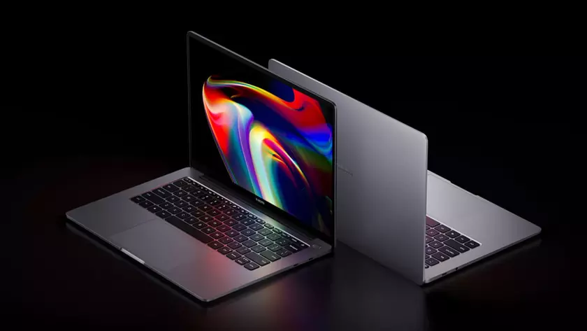 Xiaomi показала две версии ноутбука Mi Laptop Pro с E4 OLED или LCD дисплеем от $800