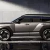 Миниатюра 2027 Hyundai Tucson сбоку