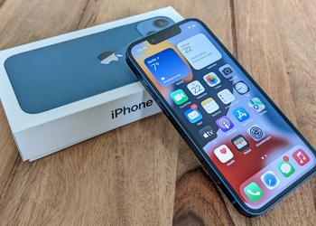 Top 5 most popular smartphones of early 2022 - the list includes three iPhones 13 and no Xiaomi