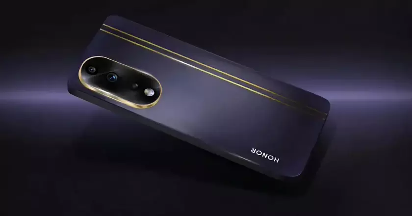 В интернете появилось изображение игрового смартфона Honor 90 GT