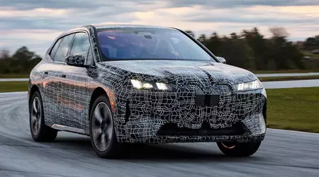 Оновлений BMW iX обіцяє новий "передок", комфортніші сидіння та збільшений запас ходу
