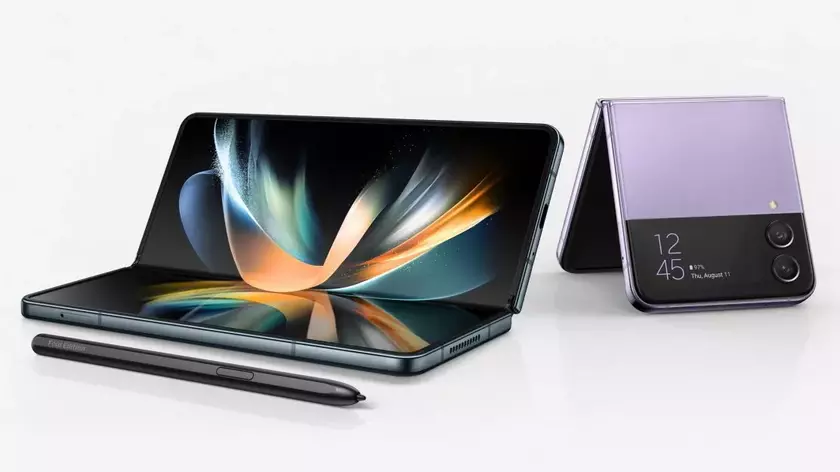 Samsung Galaxy Fold 4, Galaxy Fold 3, Galaxy Flip 4 и Galaxy Flip 3 получили новую прошивку One UI