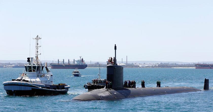 Американський атомний підводний човен USS Mississippi відвідав Австралію - він має 12 ракетних установок вертикального пуску і може нести крилаті ракети Tomahawk