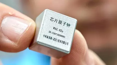 Квантова лабораторія в кишені: Китай створив 40-грамовий атомний годинник для дронів