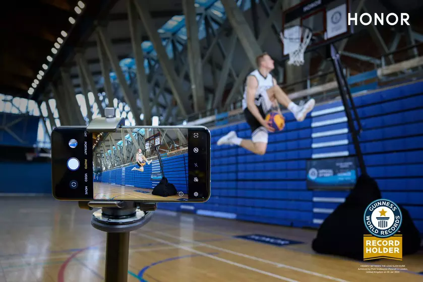 Snapdragon 8 Gen 2, Android 13 и IP68 – известны характеристики Honor Magic 5 Pro