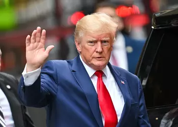 NFT Дональда Трампа начали перепродавать с наценкой до 45 200% – самое дорогое изображение стоит $44 900