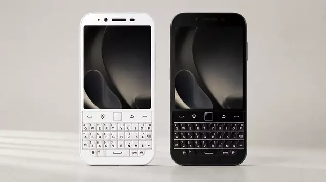 Zinwa Q27: A BlackBerry-style Android phone ...